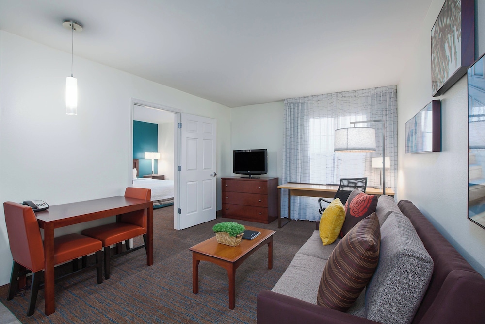 Residence Inn by Marriott Laredo Del Mar - photo 10