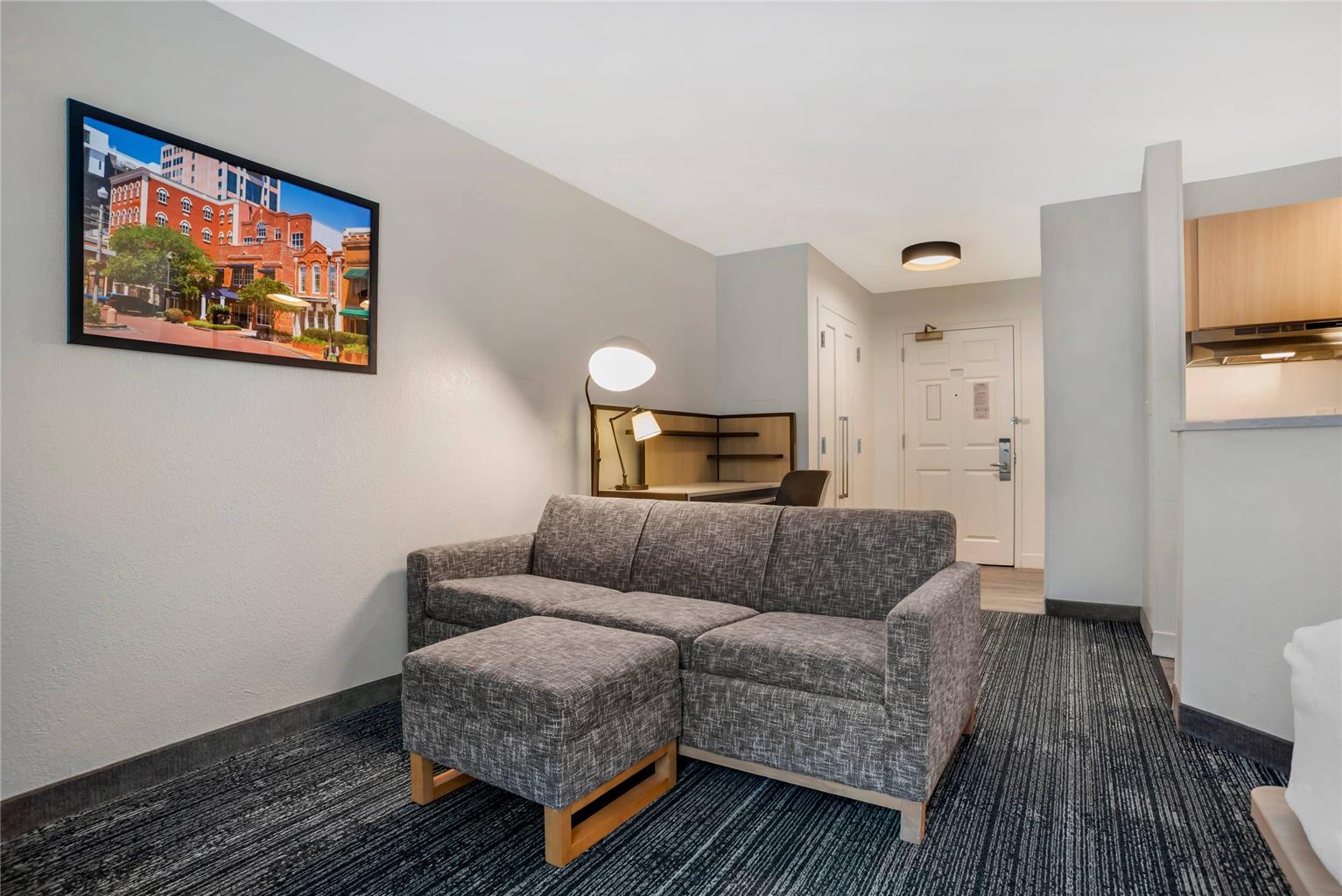 Alluxsuites at 1876 an Ascend Collection Hotel - photo 29