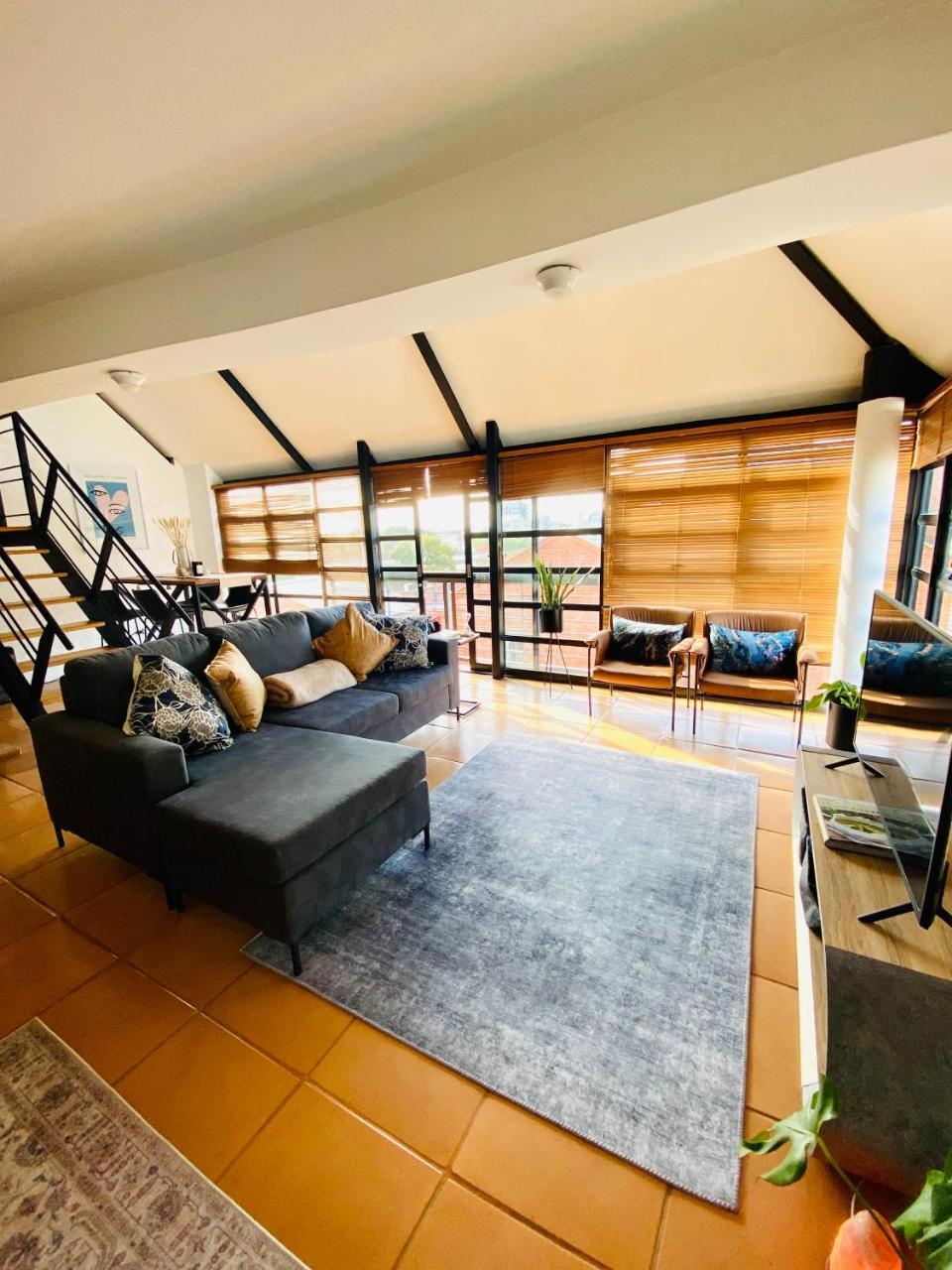 Loft 2 de Waterkant — 4-Star Luxury Hotel in Cape Town, South Africa