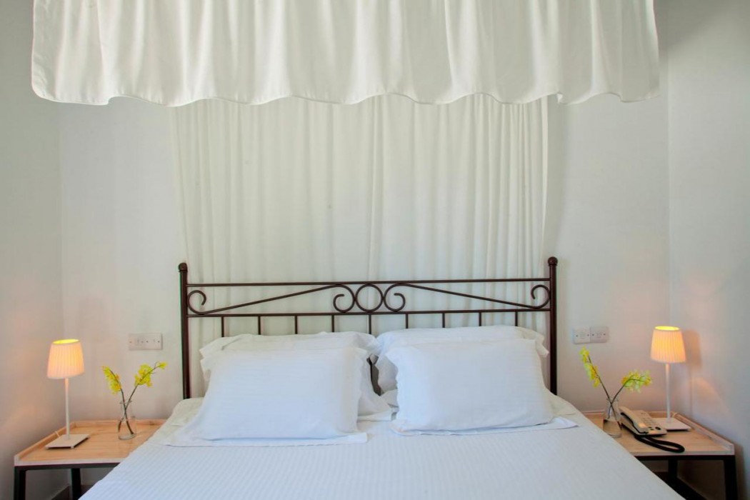 Aliathon Resort