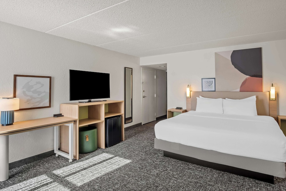 Spark by Hilton Stevensville - photo 20