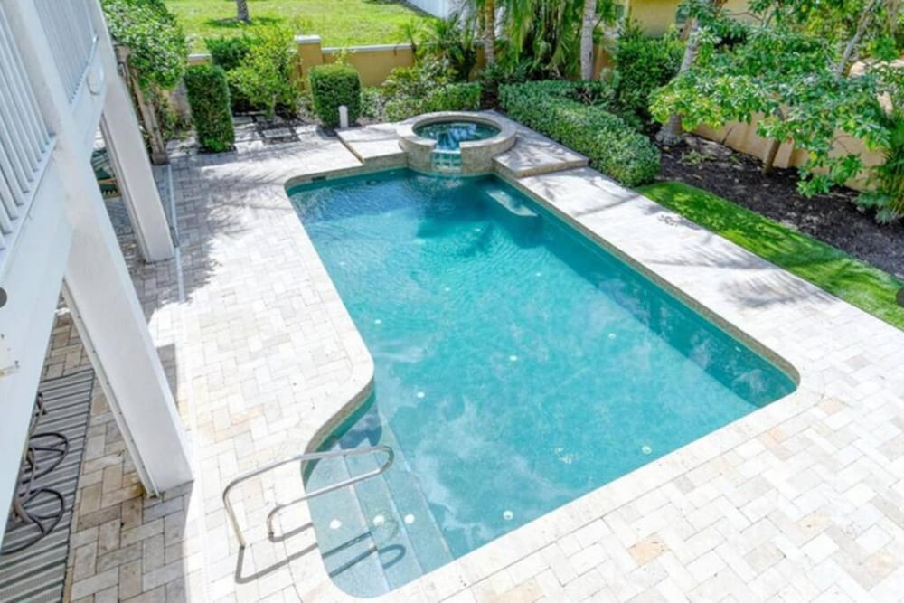 Siesta Key Marvel Pool SPA Deeded Beach Access - photo 118