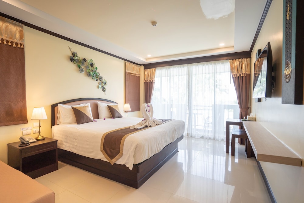 Baan Sailom Resort - last minute hotel in Phuket