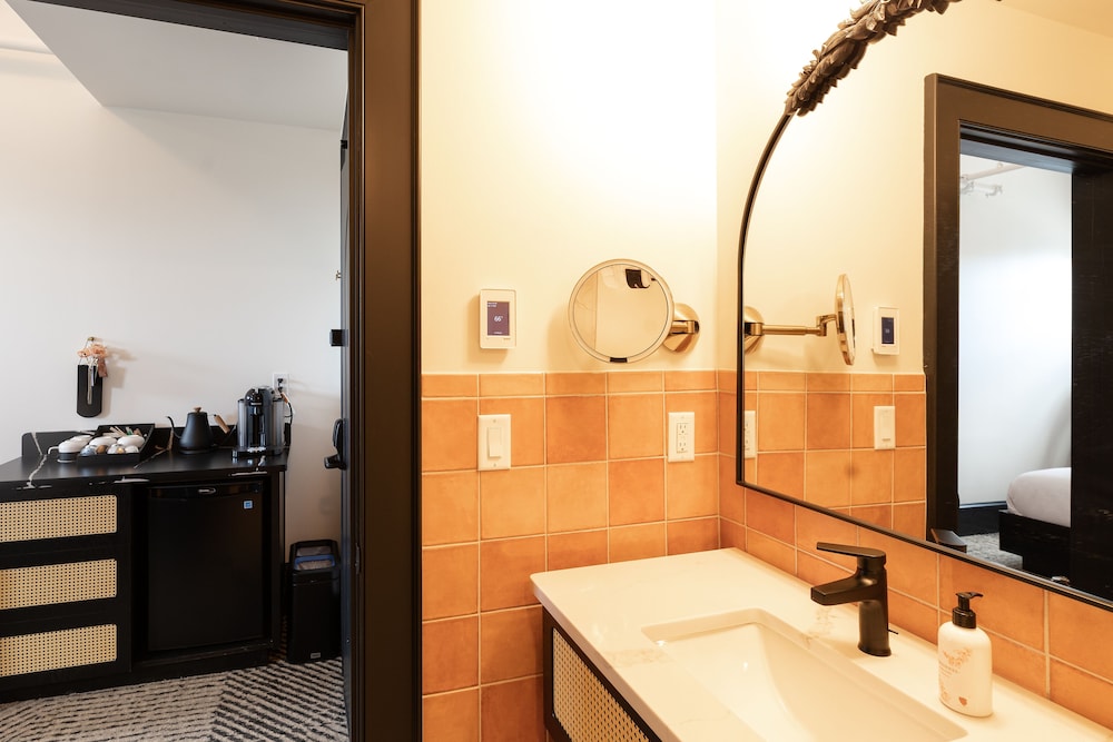 Hotel Thaxter - photo 69