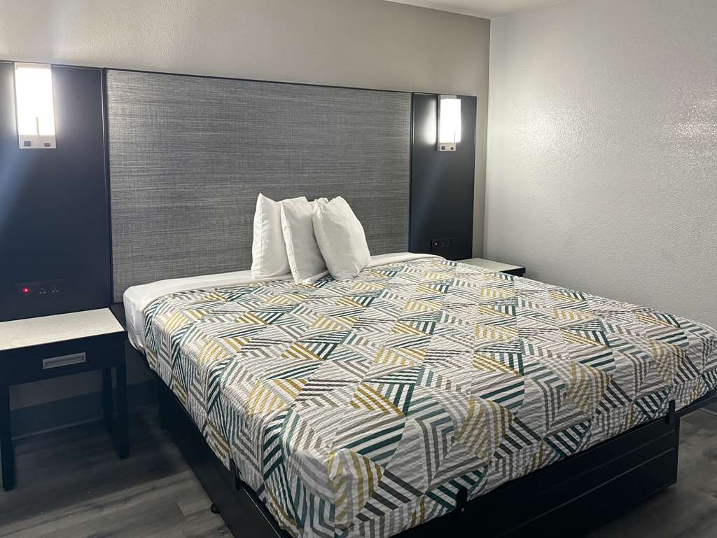 Motel 6 Meridian MS - photo 9