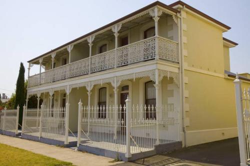 King Street Apartments — 4-Star Luxury Hotel in Warrnambool, Australia