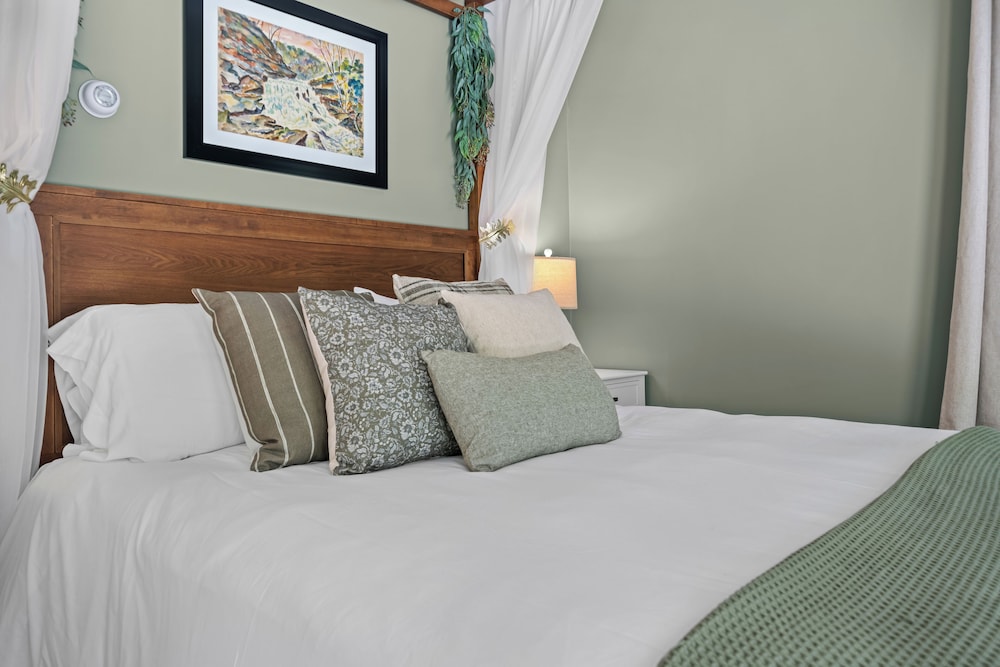 The Aurora Inn & Cottages - photo 91
