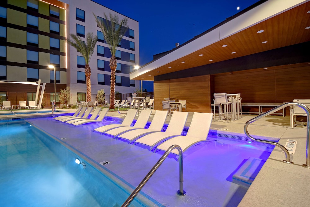 Home2 Suites by Hilton Las Vegas Convention Center - photo 34