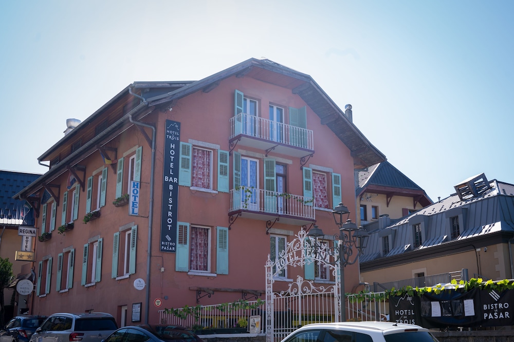 Hotel De Trois — Saint Gervais Les Bains