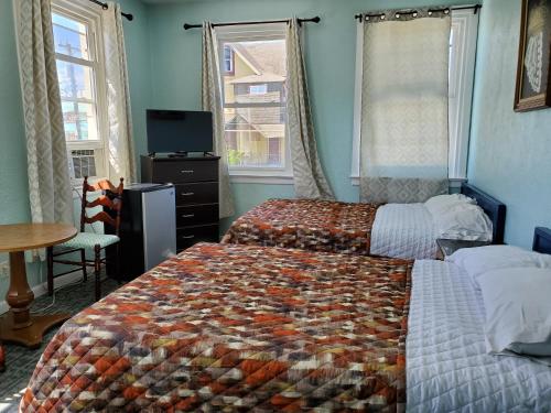 The Beach Hotel - photo 20