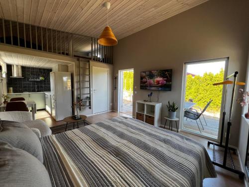 Stugan i Vik på Österlen in Simrishamn, Sweden