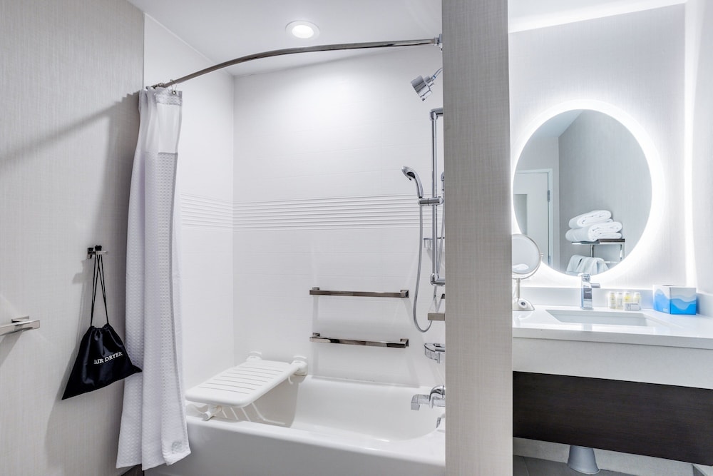 TownePlace Suites by Marriott Chicago Waukegan Gurnee - photo 11