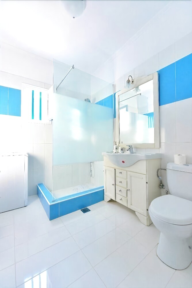 Limnionas Bay Village Hotel