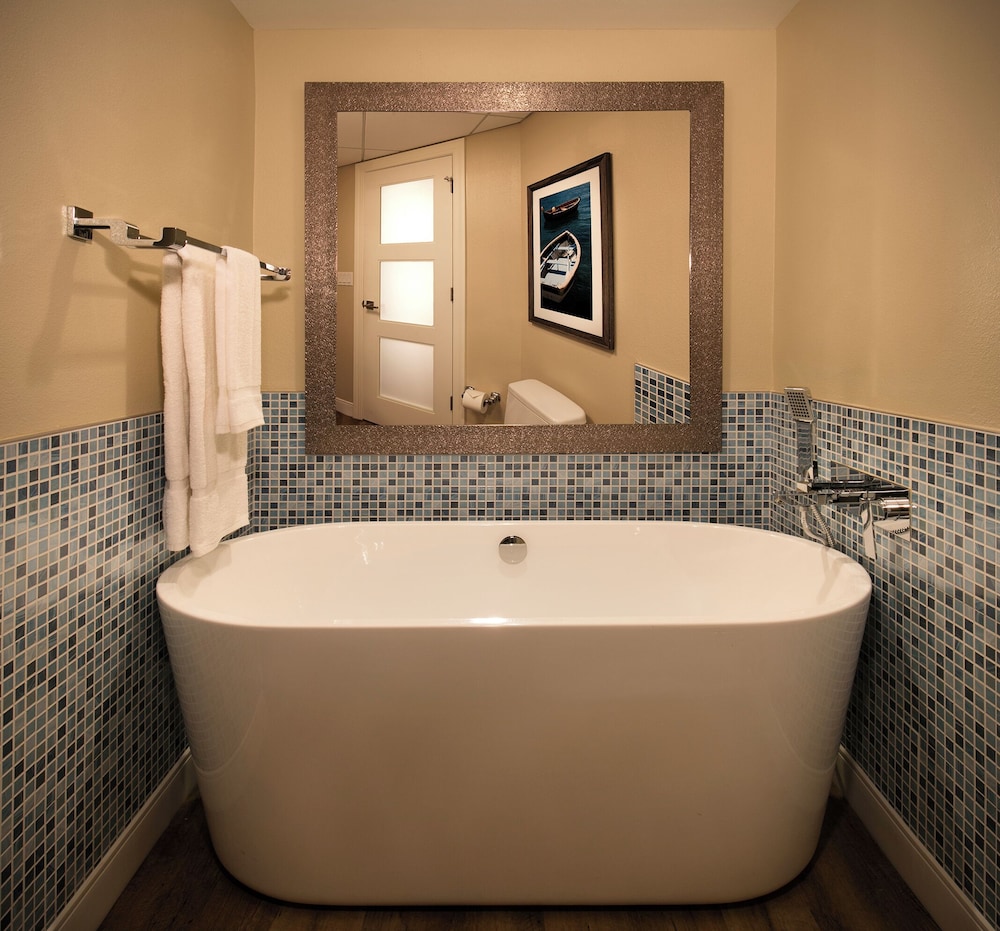 Lido Beach Resort - photo 36
