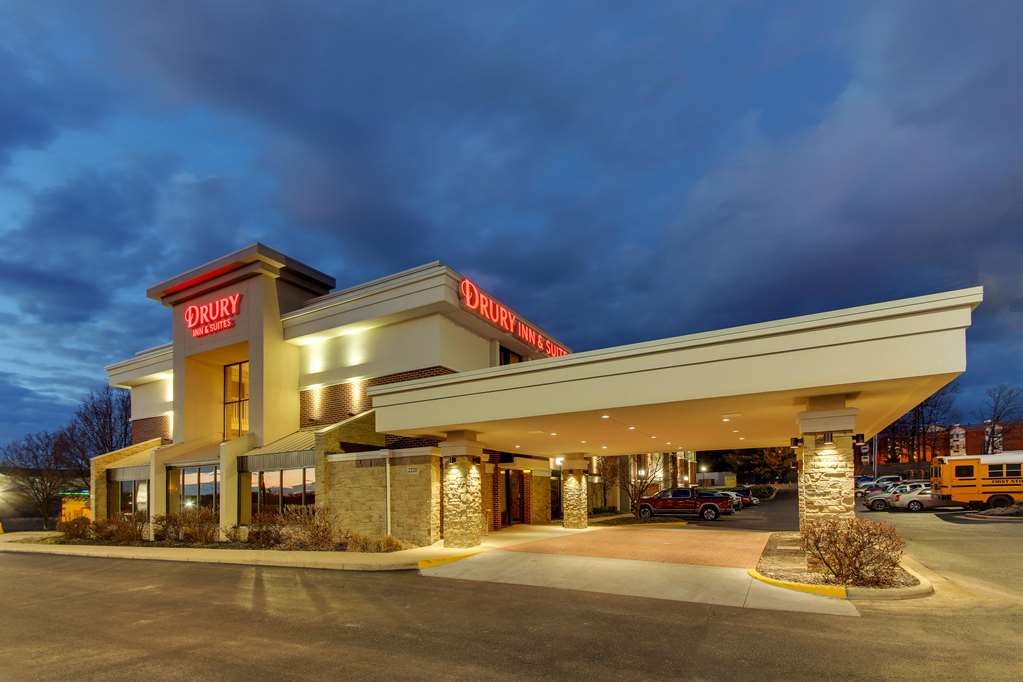 Drury Inn & Suites Poplar Bluff - photo 2