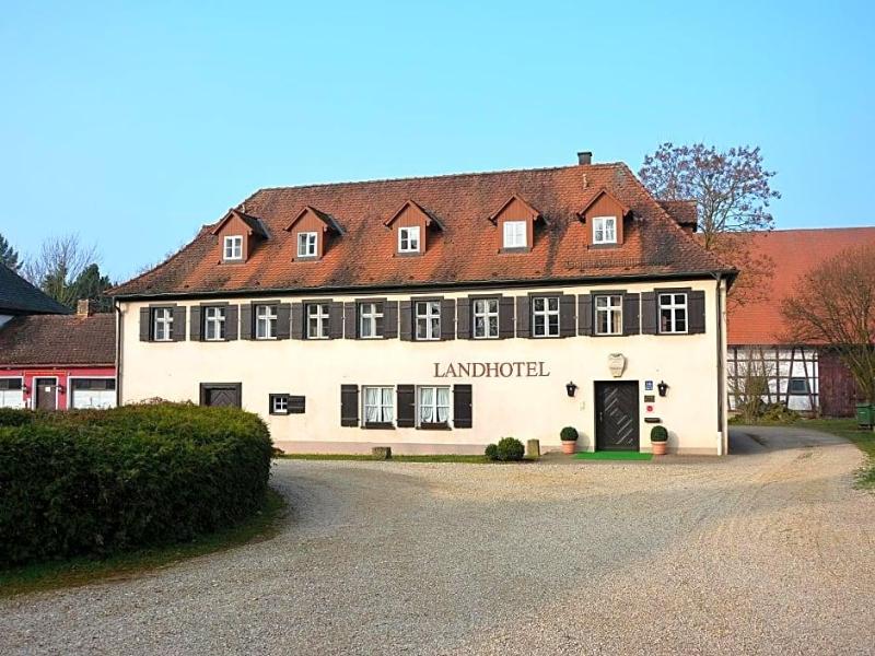 Landhotel Schloss Buttenheim — Buttenheim