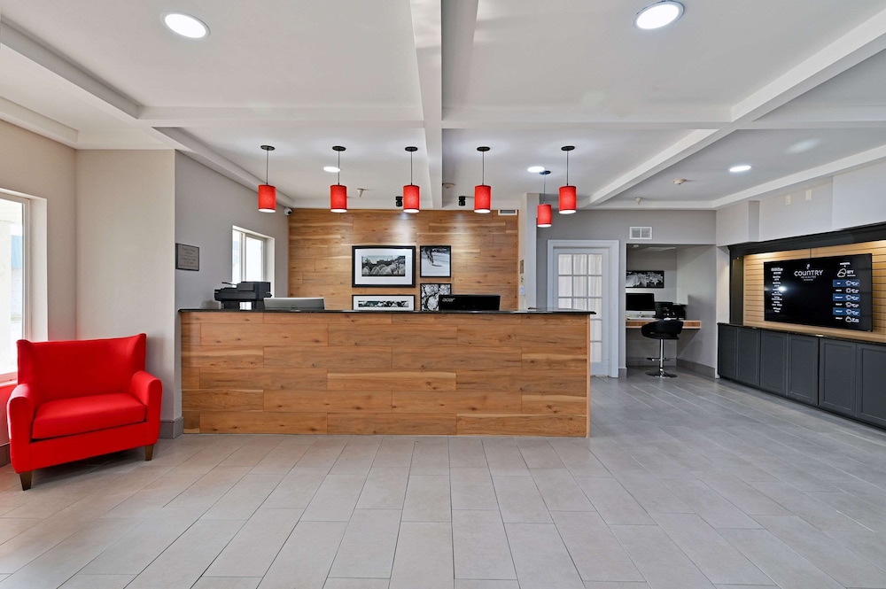 Country Inn & Suites by Radisson Bloomington Normal Airport IL - photo 2