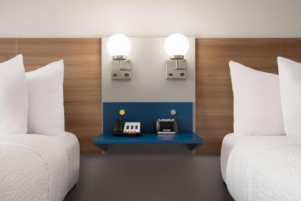 Microtel Inn & Suites by Wyndham Amarillo West - photo 15