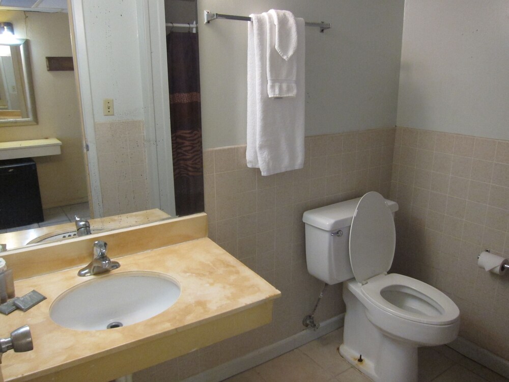 Country Club Condo Hotel - photo 47