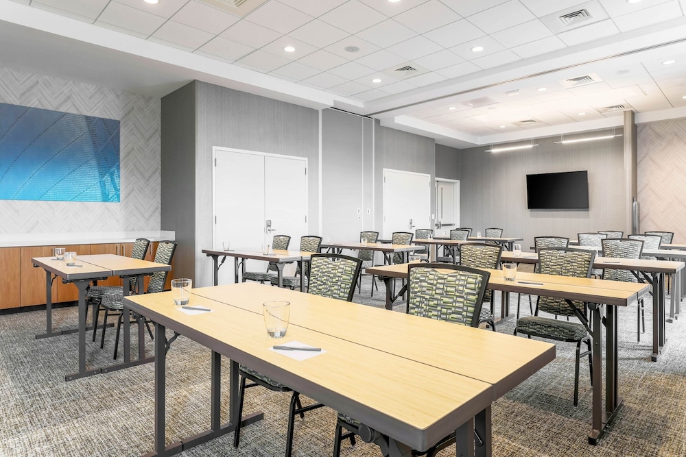 SpringHill Suites by Marriott San Jose Fremont - photo 27