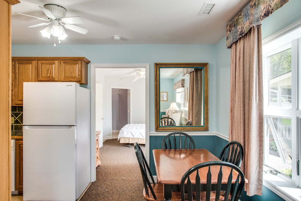 Boxwood Lodge - photo 33