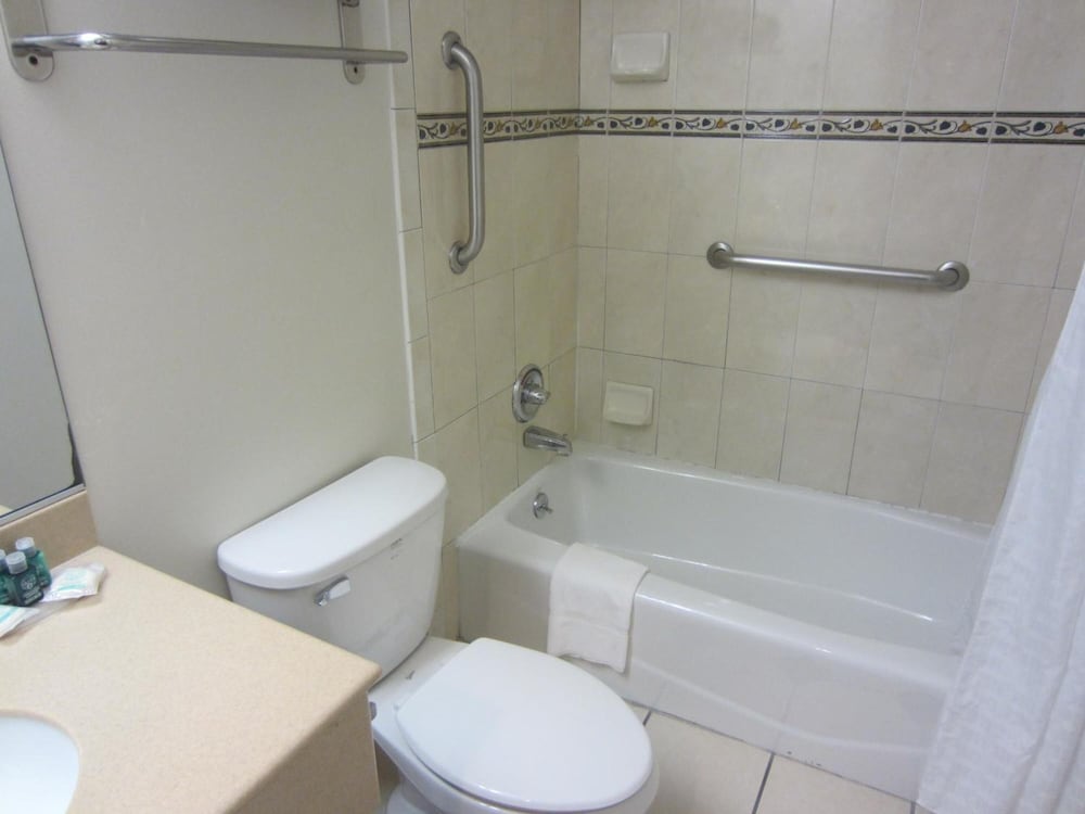 Cherry Orchard Inn - photo 33