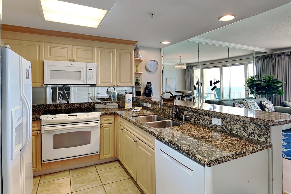 Boardwalk Resort 511 799986 - photo 6