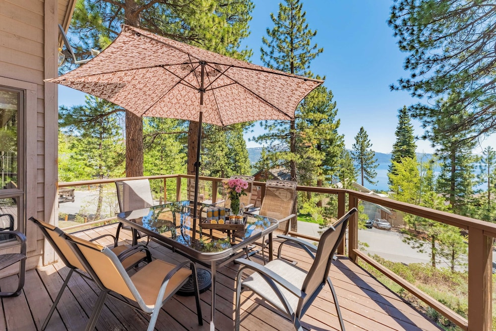 Lakeview Getaway - photo 3