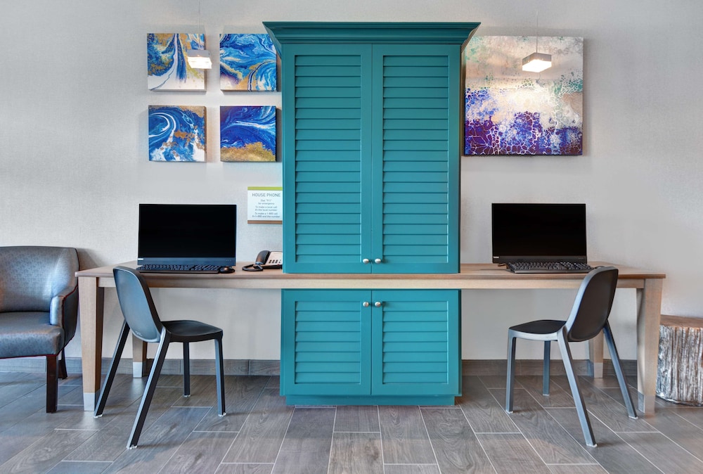 Home2 Suites by Hilton Melbourne Viera - photo 33