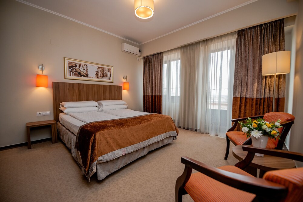 Ambasador Bucharest — 4-Star Luxury Hotel in Bucharest, Romania