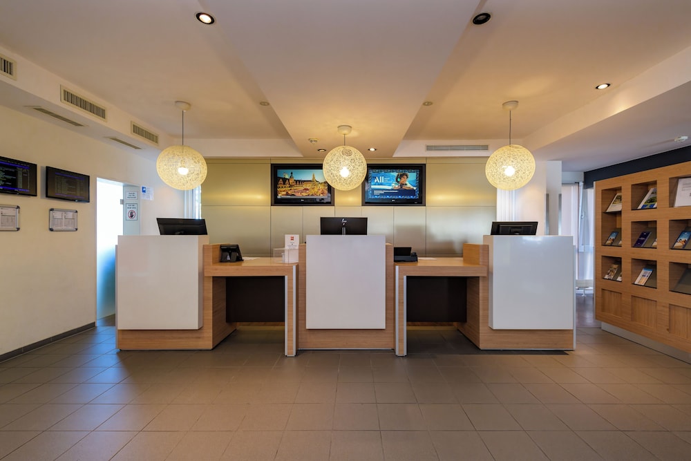 ibis Stuttgart Airport Messe - carbon neutral hotel in Leinfelden-Echterdingen