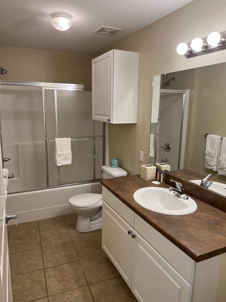Washburn Hotel Suites - photo 25