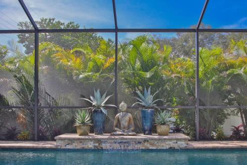 Gorgeous Private Home with Heated Pool — 4-Star Luxury Hotel in Sarasota, United States