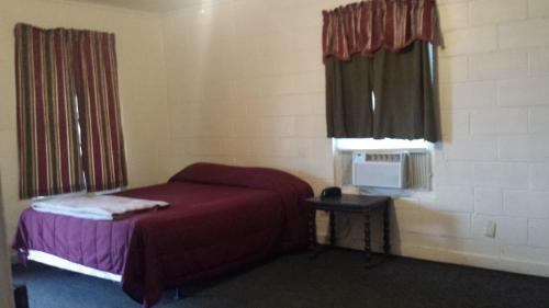 Canton Motel - photo 15