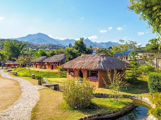 Baan Nam Pai Retreat — Pai