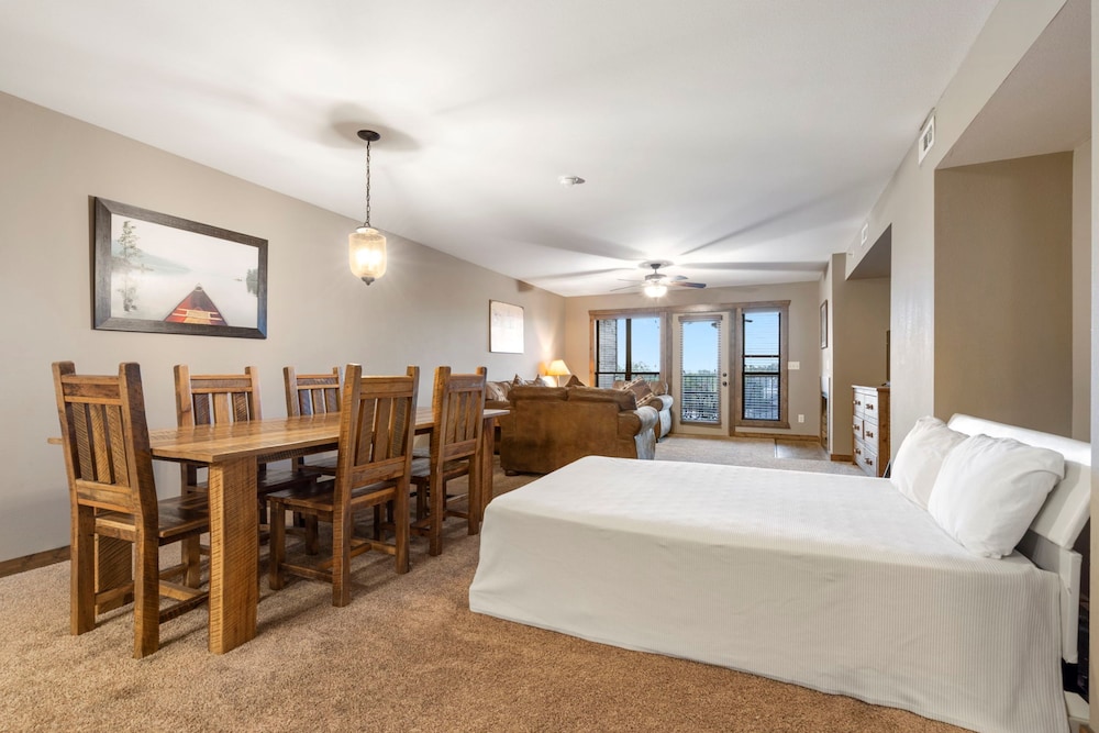 Table Rock Resorts at Indian Point - photo 601