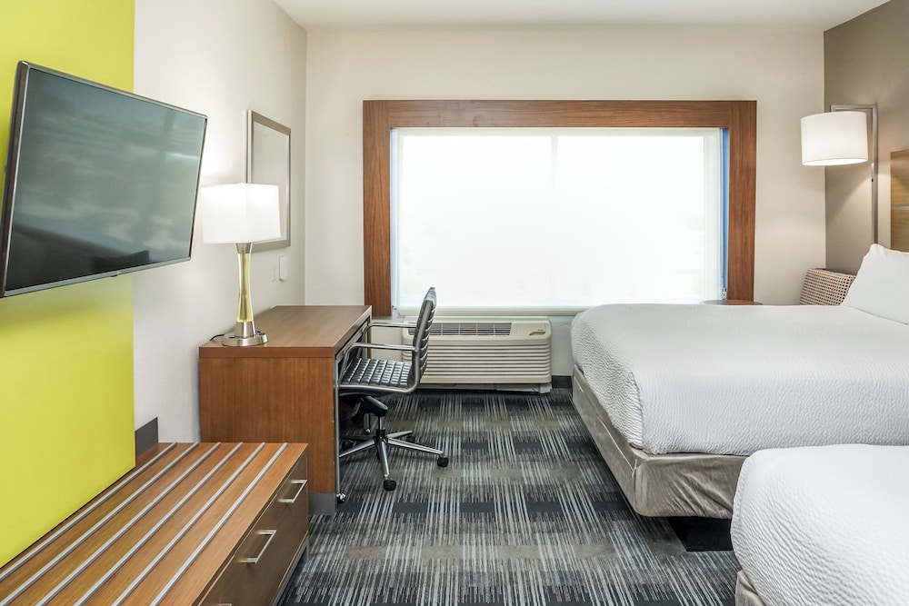 Holiday Inn Express and Suites Houston Westchase Westheimer by IHG - photo 30
