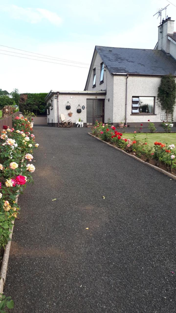 Bessies Cottage — 4-Star Luxury Hotel in Ahoghill, United Kingdom