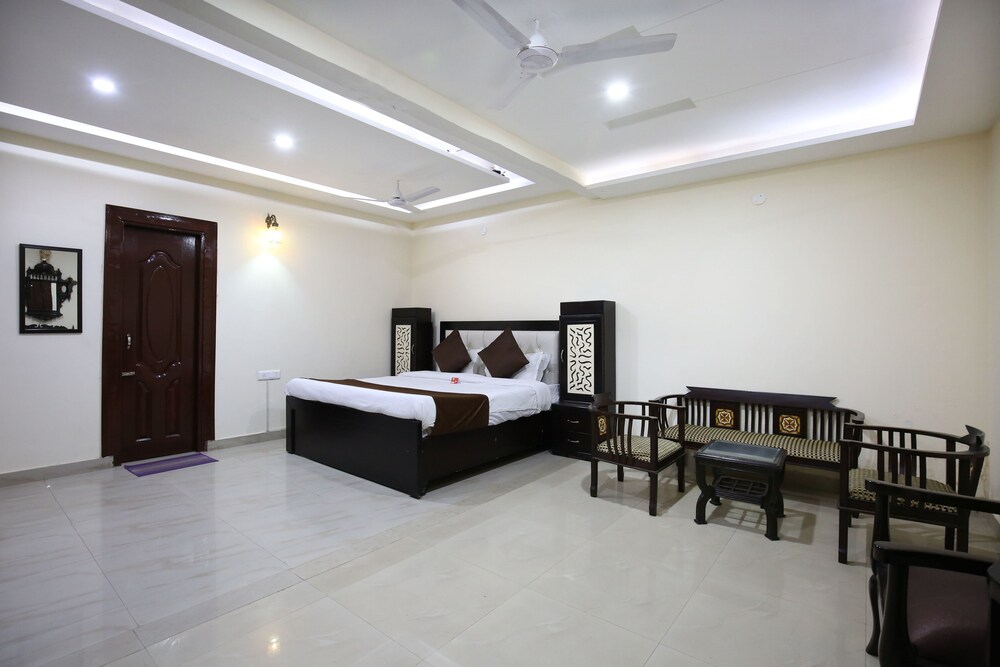 OYO 8865 Hotel Baj Celebration in Jalandhar, India