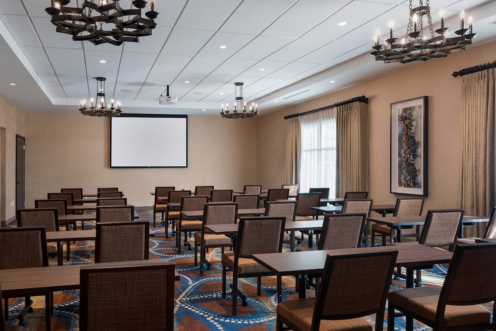 Residence Inn by Marriott Santa Barbara Goleta - photo 51