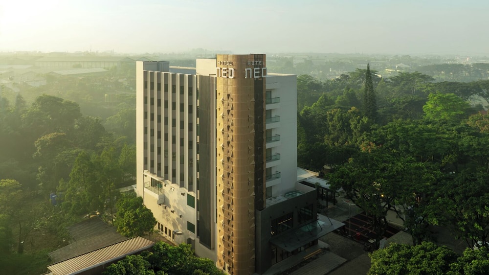 Hotel Neo Kota Baru Parahyangan — hotel in Padalarang