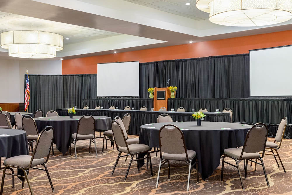 Holiday Inn Louisville East Hurstbourne by IHG - photo 76