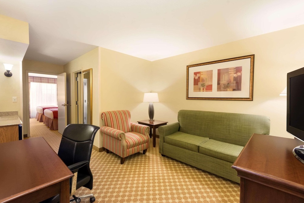 Country Inn & Suites by Radisson Covington LA - photo 15