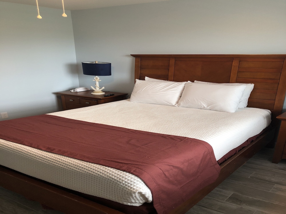 Beachgate CondoSuites & Motel - photo 8