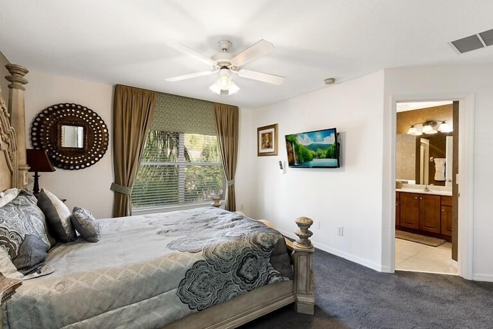 Lakeside Landing 6 Bedrooms - photo 4