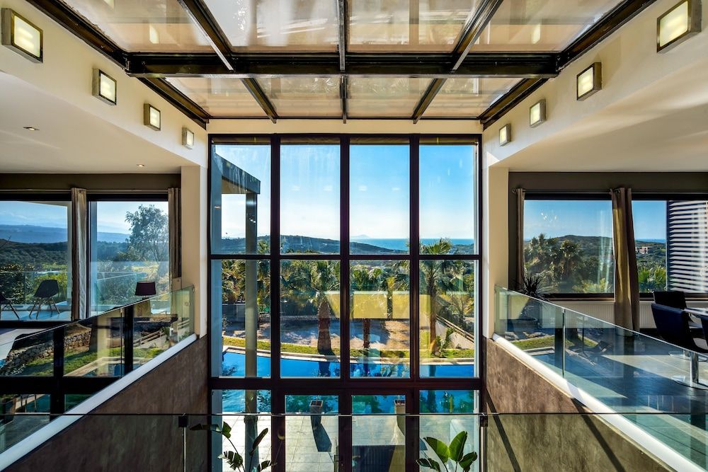 Adorno Luxury Villa — 4-Star Luxury Hotel in Chania, Greece