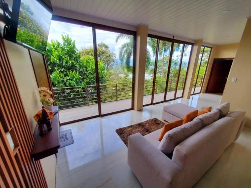 Suite vista hermosa apartament — 4-Star Luxury Hotel in Macas, Ecuador