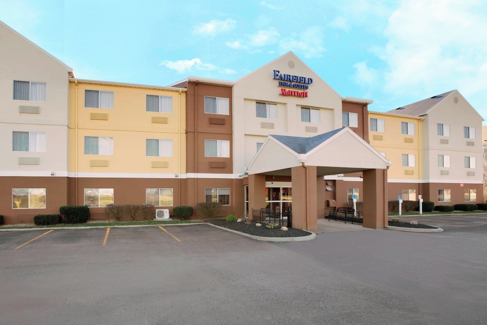 Fairfield Inn & Suites Mansfield Ontario - photo 20