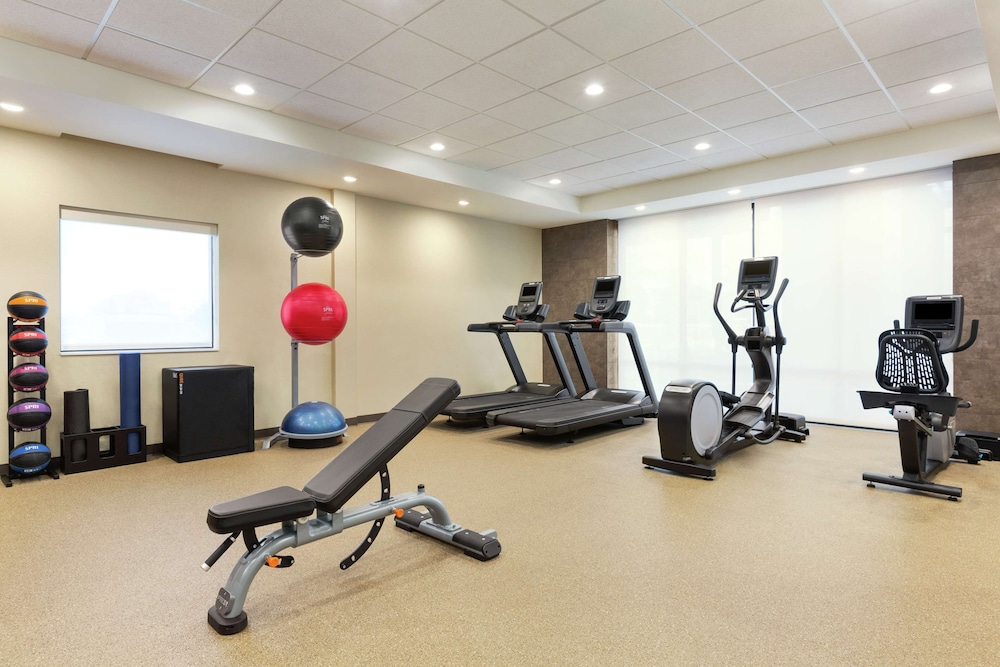 Home2 Suites by Hilton Portland Airport OR - photo 47