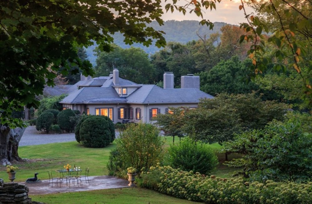 Glen Gordon Manor in Front Royal, United States